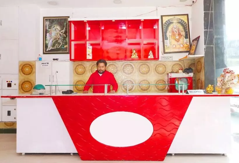 هتل The Great By Oyo Rooms