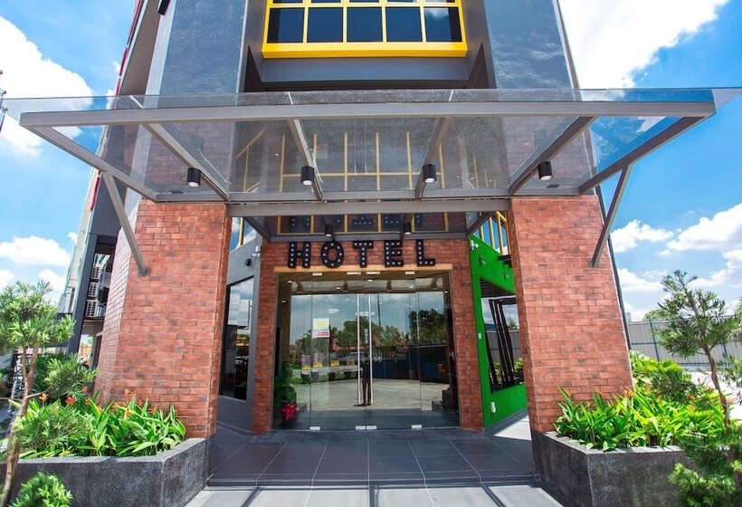 בית מלון כפרי Tlj