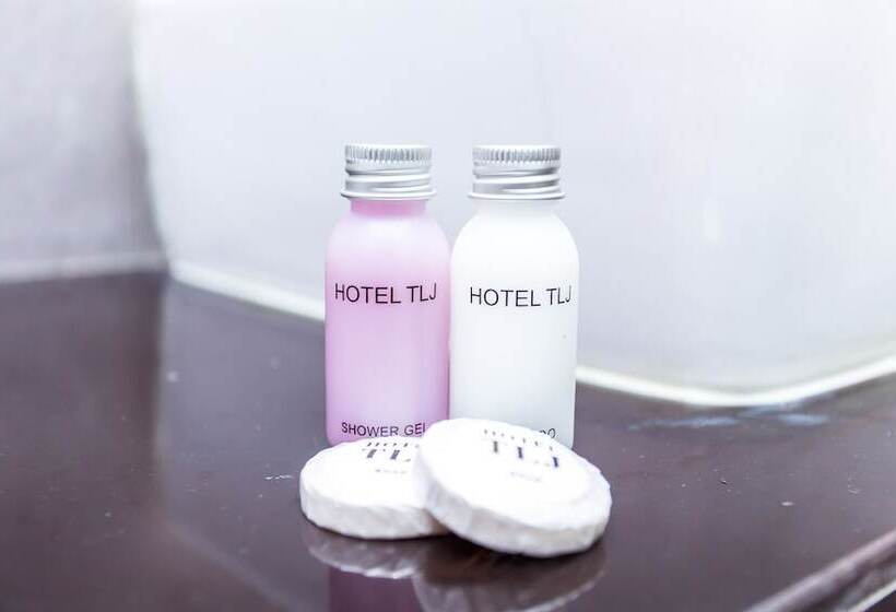 בית מלון כפרי Tlj