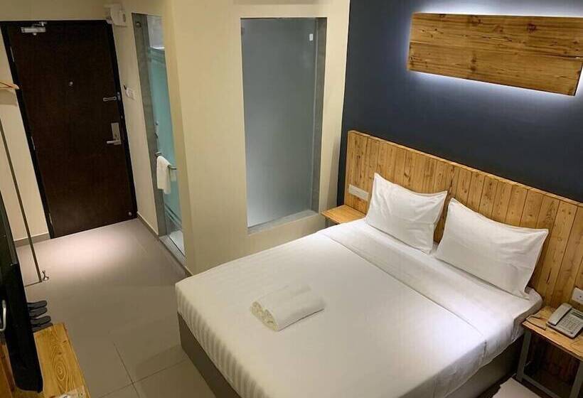 בית מלון כפרי Tlj