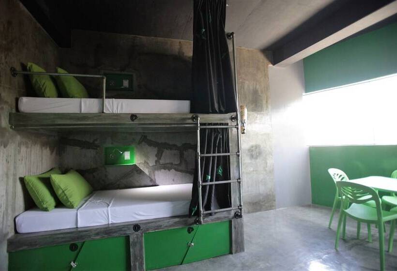 Hôtel W Hostel Boracay