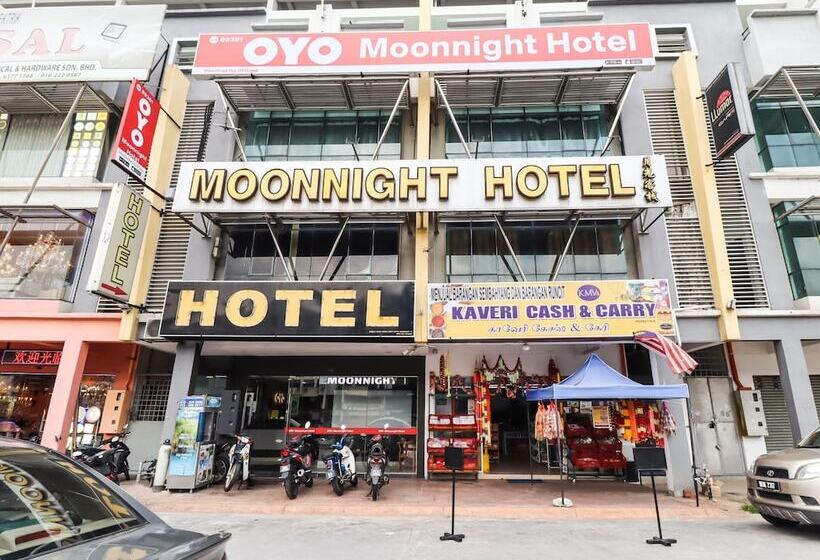 Moonnight Hotel By Oyo Rooms