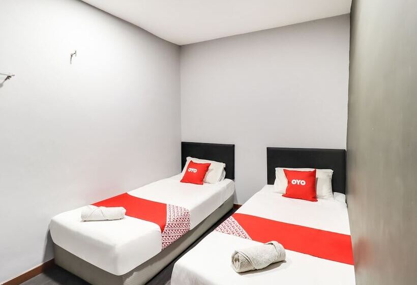 Moonnight Hotel By Oyo Rooms