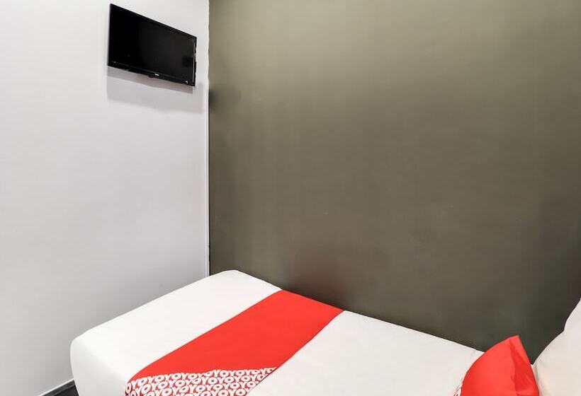 Moonnight Hotel By Oyo Rooms