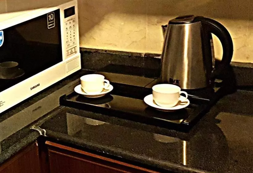 Qasr Allathqiah Furnished Apartment 4
