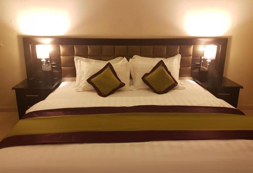 Qasr Allathqiah Furnished Apartment 4