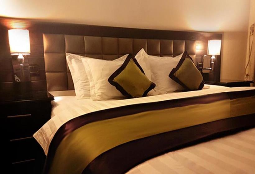 Qasr Allathqiah Furnished Apartment 4