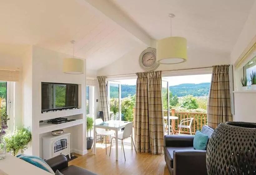 Lomakeskus Avon Wood