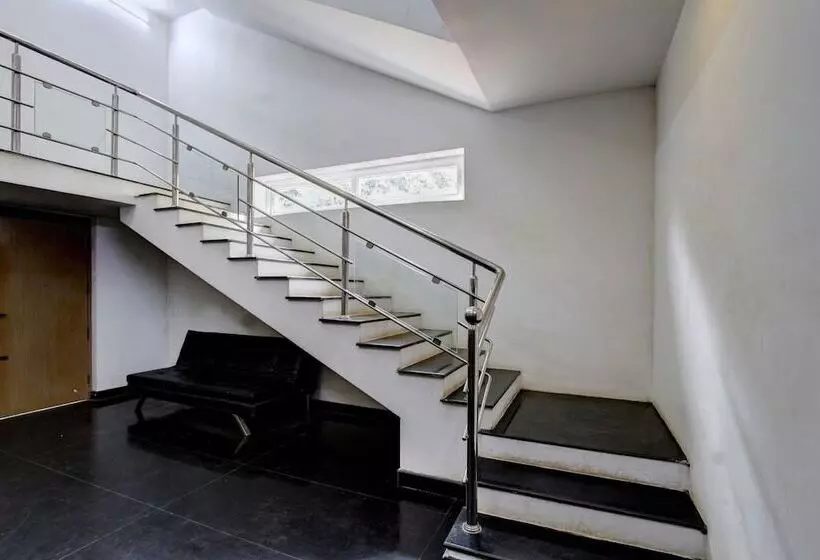 Sky Hotels By Oyo Rooms