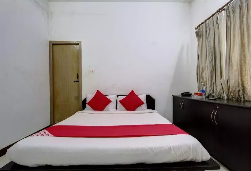 Sky Hotels By Oyo Rooms