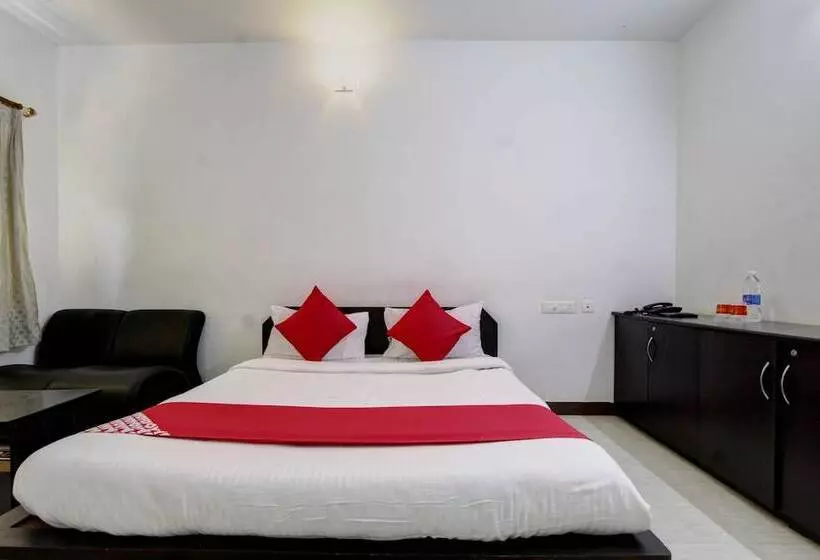 Sky Hotels By Oyo Rooms