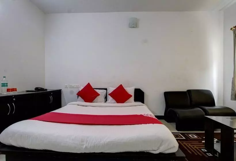 Sky Hotels By Oyo Rooms
