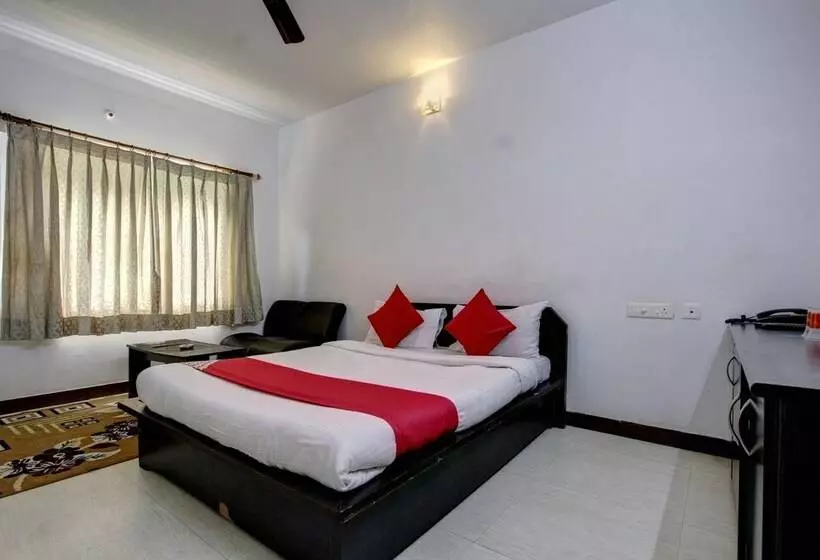 Sky Hotels By Oyo Rooms