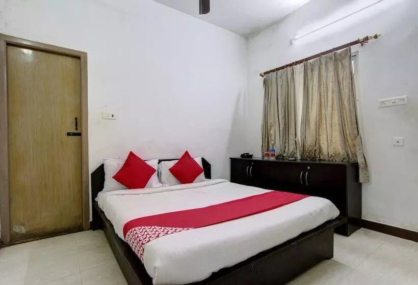 Sky Hotels By Oyo Rooms