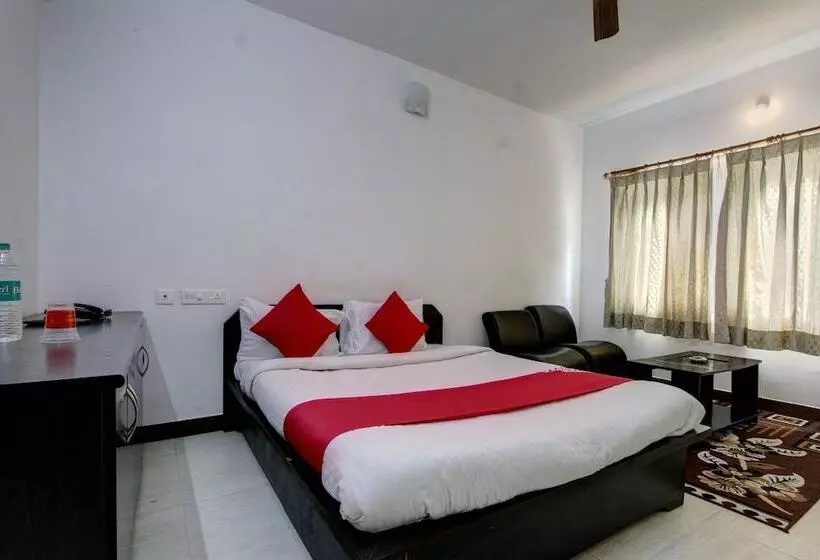 Sky Hotels By Oyo Rooms