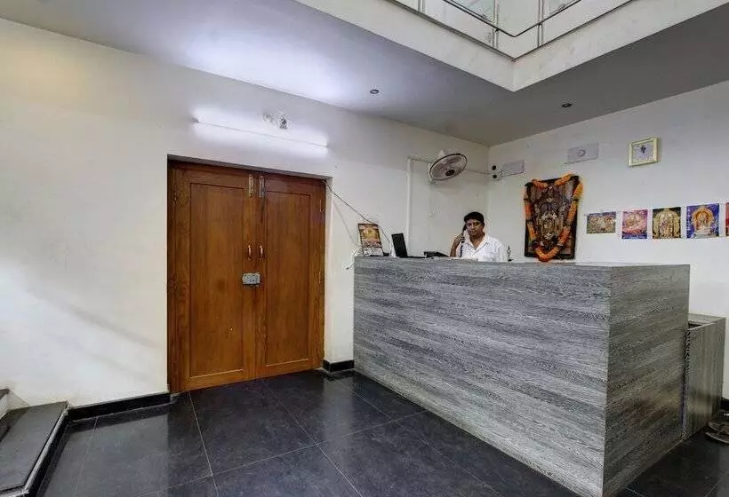 Sky Hotels By Oyo Rooms