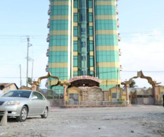 تختخواب و صبحانه Jaromax Palace