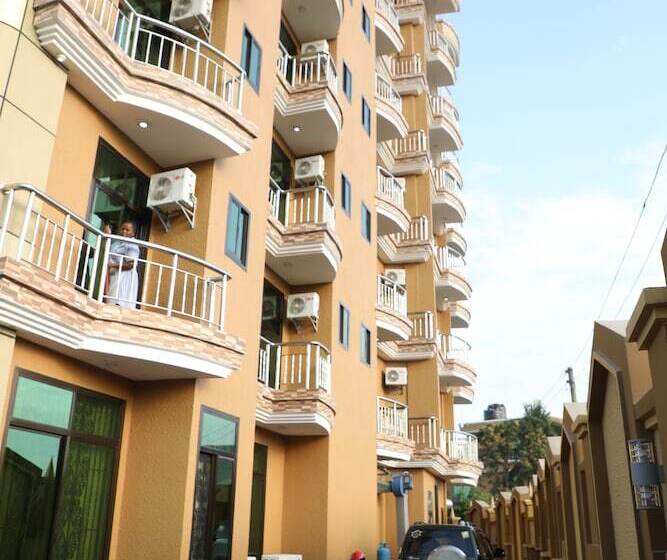 تختخواب و صبحانه Jaromax Palace