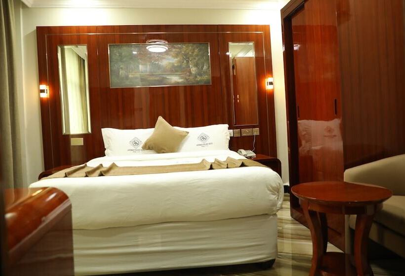 تختخواب و صبحانه Jaromax Palace