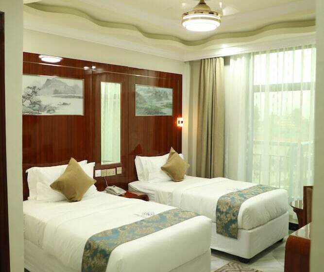 تختخواب و صبحانه Jaromax Palace