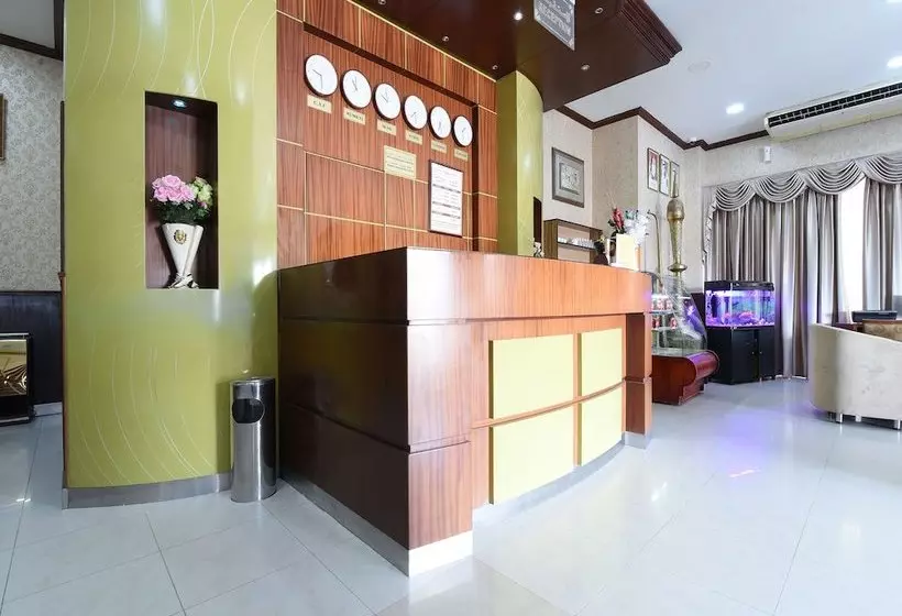 Hotelli California Suites By Oyo Rooms