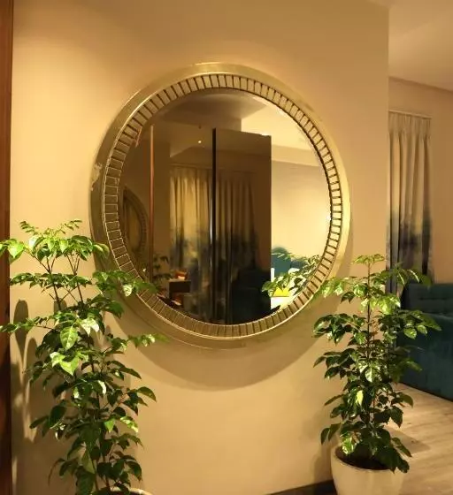 Hotelli The Excellency