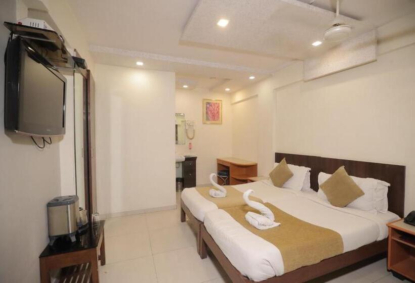 בית מלון כפרי The Excellency