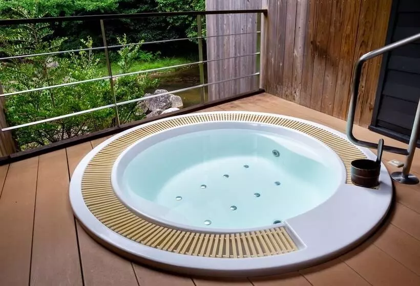 Ryokan Tsukiyominoza