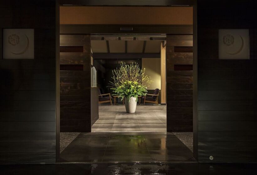 Ryokan Tsukiyominoza