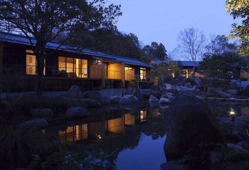 Ryokan Tsukiyominoza