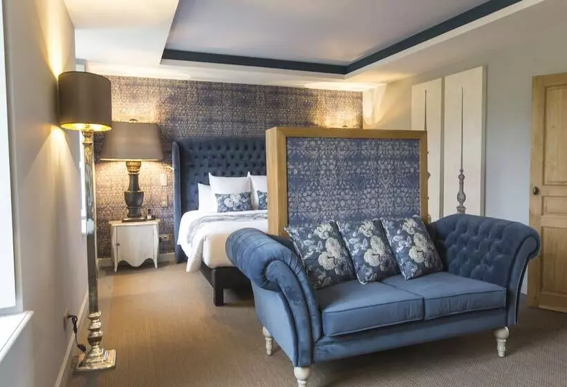 Hotelli Domaine De Rymska & Spa   Relais & Châteaux