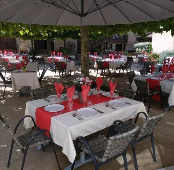 ホテル Vtf Le Domaine Les Hautannes