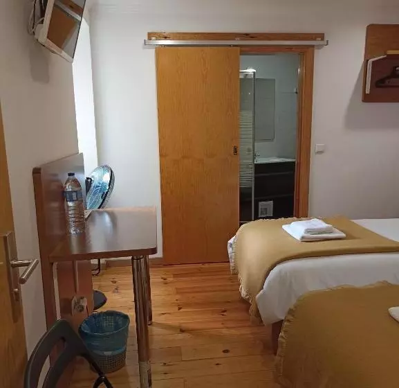 پانسیون Martim Moniz 28 Guest House