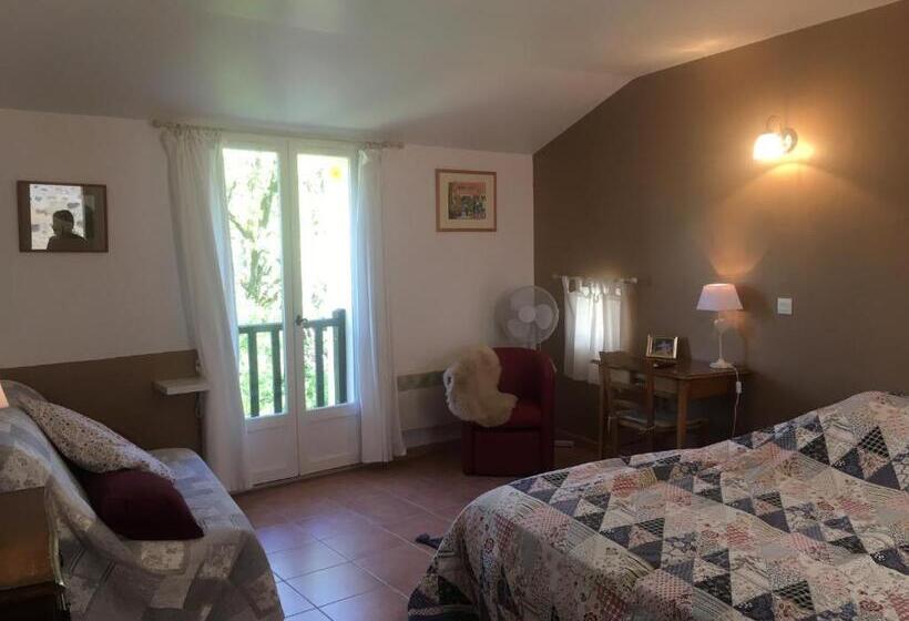 צימר La Ferme De Valauris