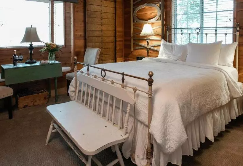 住宿加早餐  J Patrick Inn