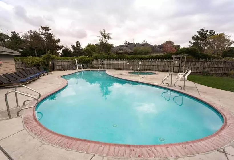 住宿加早餐  J Patrick Inn