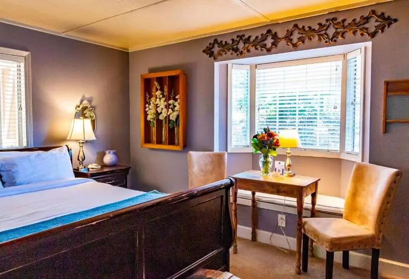 住宿加早餐  J Patrick Inn