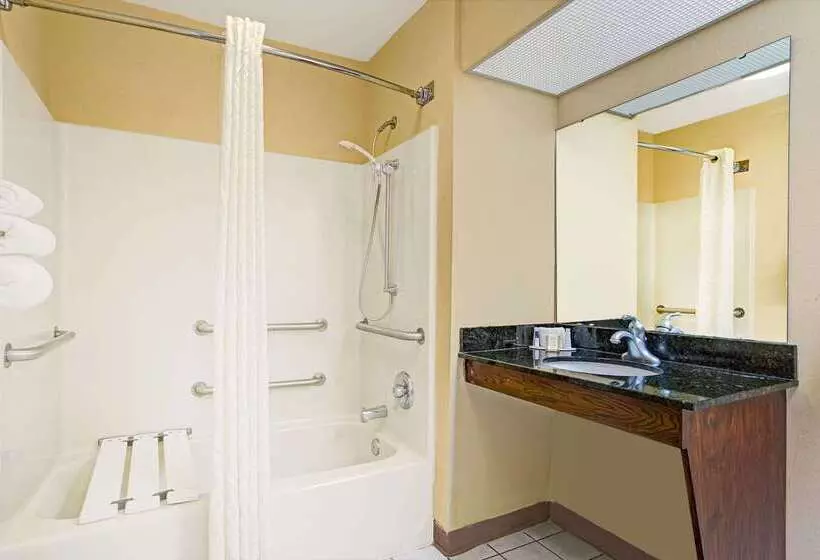 酒店 Baymont By Wyndham Smithfield