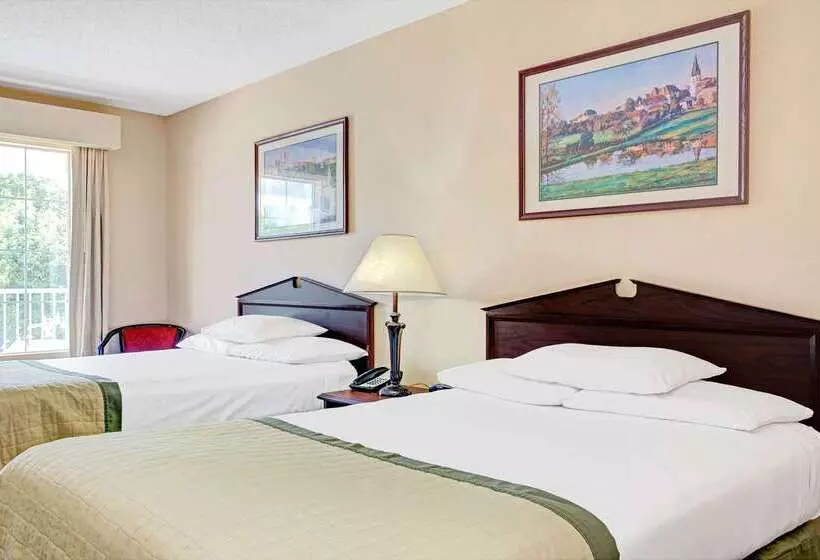 酒店 Baymont By Wyndham Smithfield