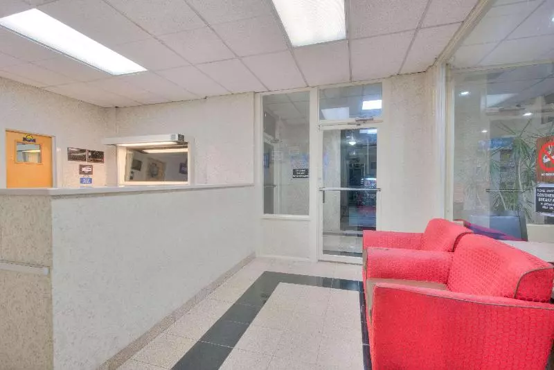 ホテル Express Inn