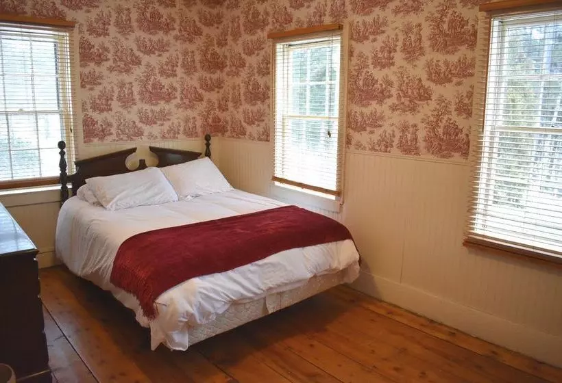 Hotelli Isaac Merrill House