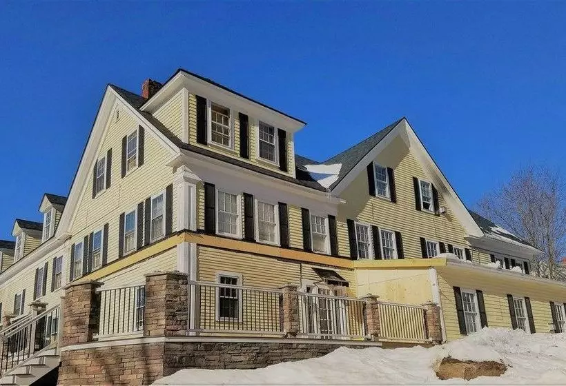 Hotelli Isaac Merrill House