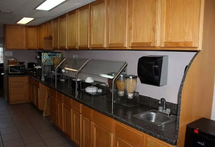 Отель Jameson Inn Douglas