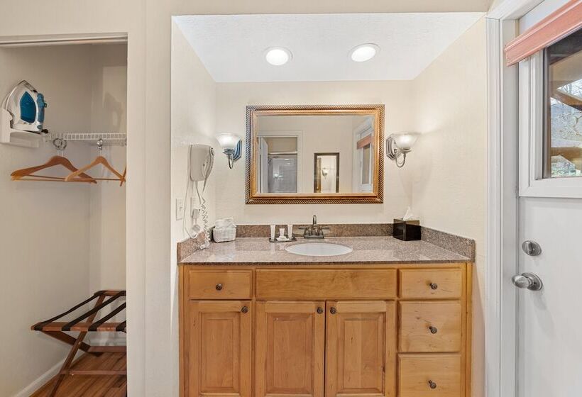 فندق Jonathan Creek Inn And Villas