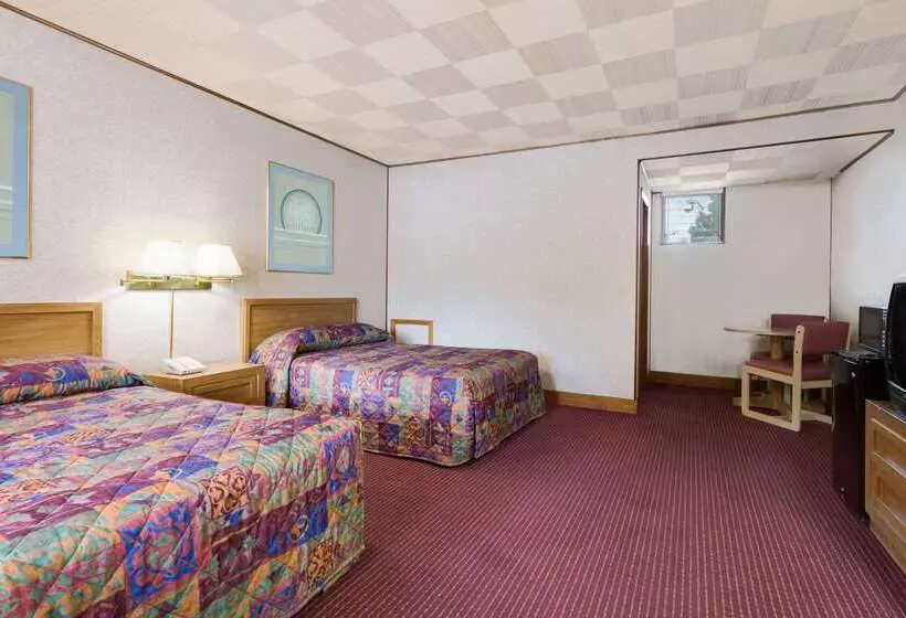 Отель Knights Inn Galax