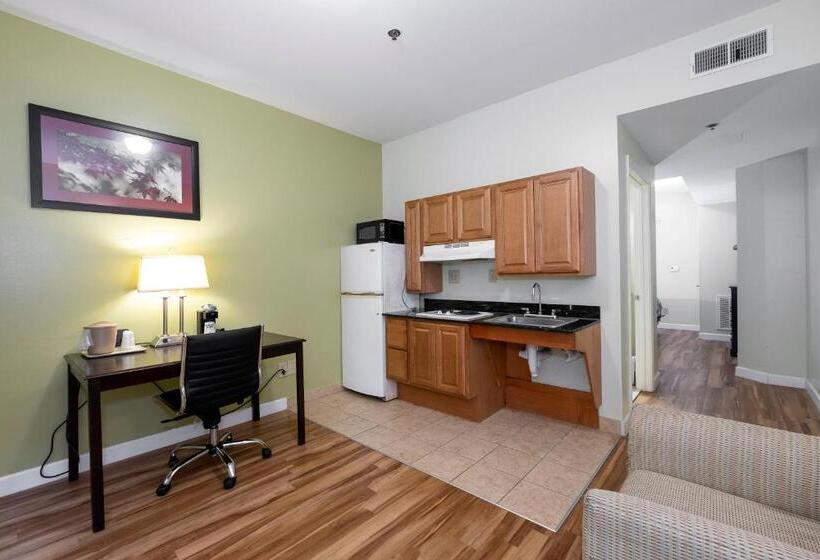 酒店 Red Roof Inn & Suites Wilson