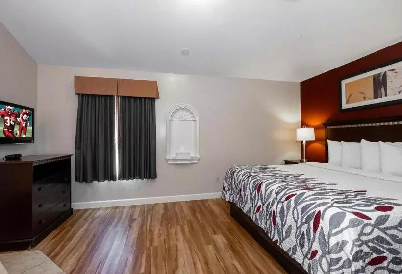 호텔 Red Roof Inn & Suites Wilson