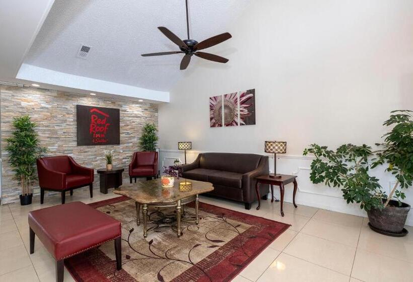 酒店 Red Roof Inn & Suites Wilson