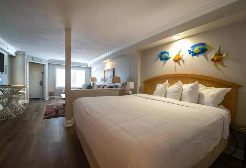 Islander Hotel & Resort