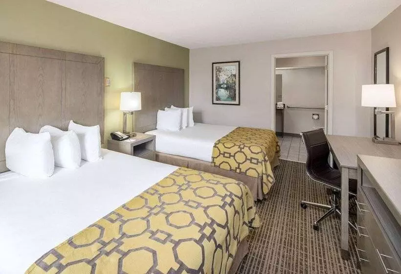 Мотель Baymont By Wyndham Cleveland